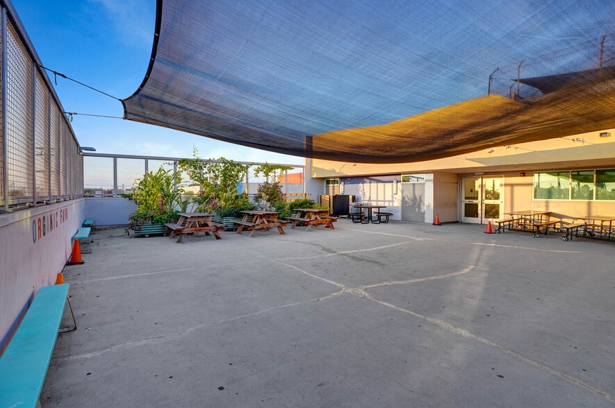 More Photos Of 8001 Santa Fe Ave, Huntington Park Schools For Sale