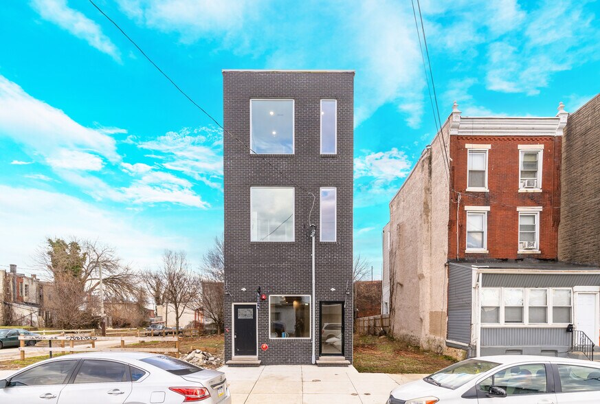 More Photos Of 5534 Woodland Ave, Philadelphia Apartments For Lease