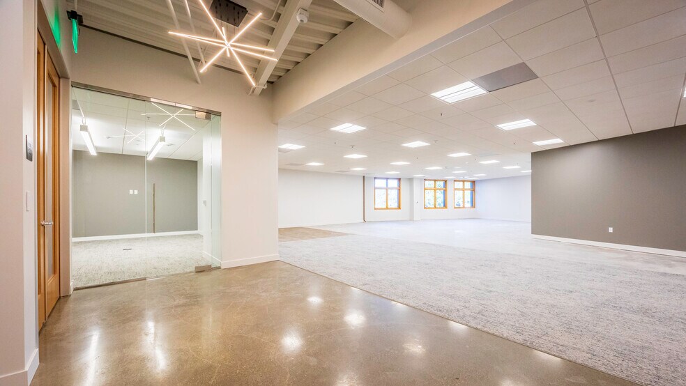 More Photos Of 1 Belvedere Pl, Mill Valley Unknown For Lease