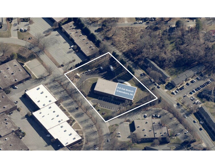 More Photos Of 9 Oak Branch Dr, Greensboro Service For Lease