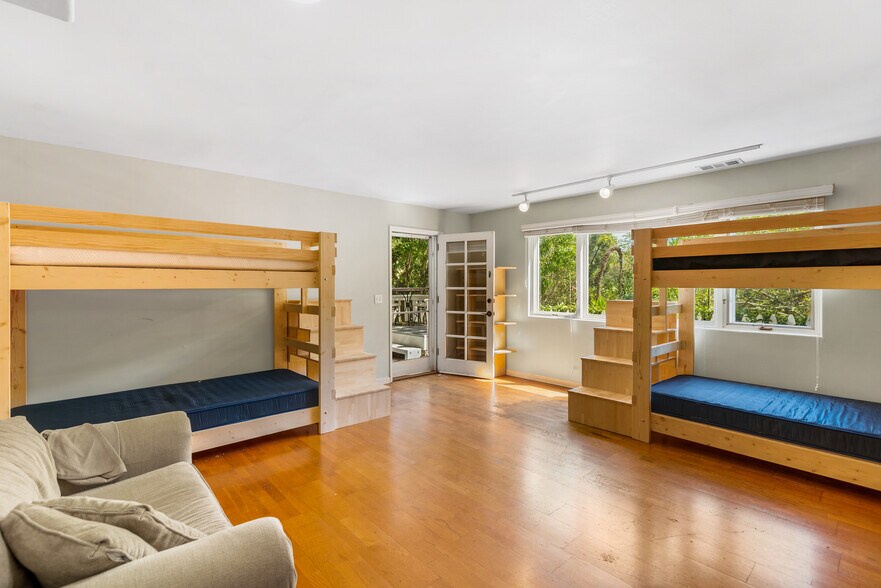 More Photos Of 543 1/2 Arroyo Ave, Santa Barbara Apartments For Sale