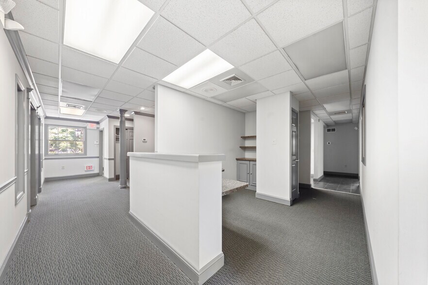 More Photos Of 607 Easton Rd, Willow Grove Medical For Lease