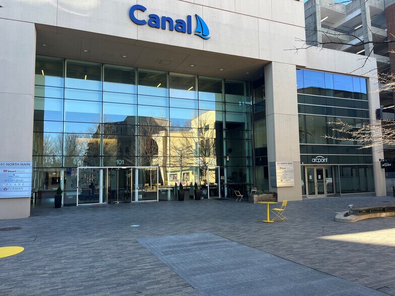 More Photos Of 101 N Main St, Greenville Office Residential For Lease