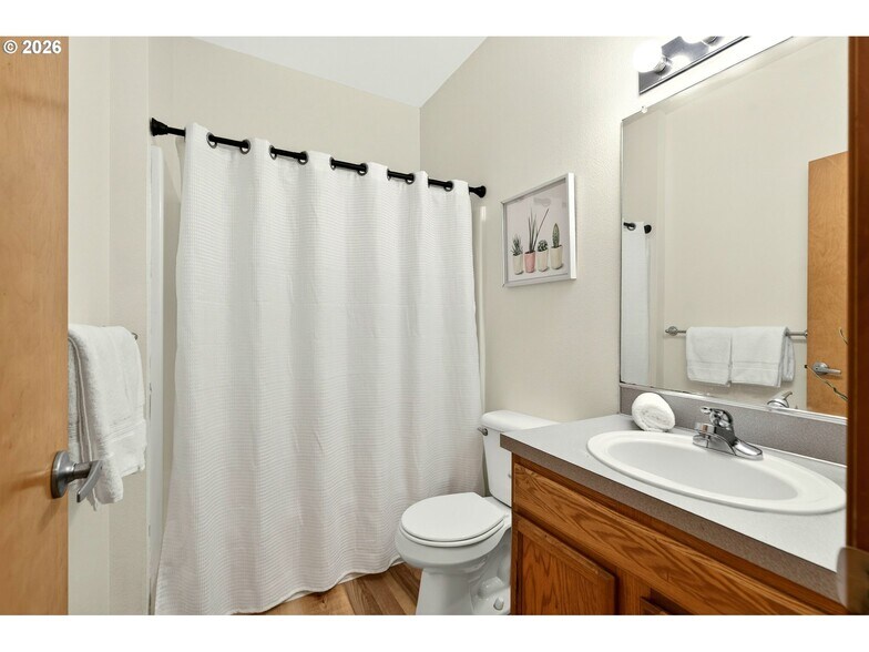 More Photos Of 2315 N Lombard St, Portland Apartments For Sale