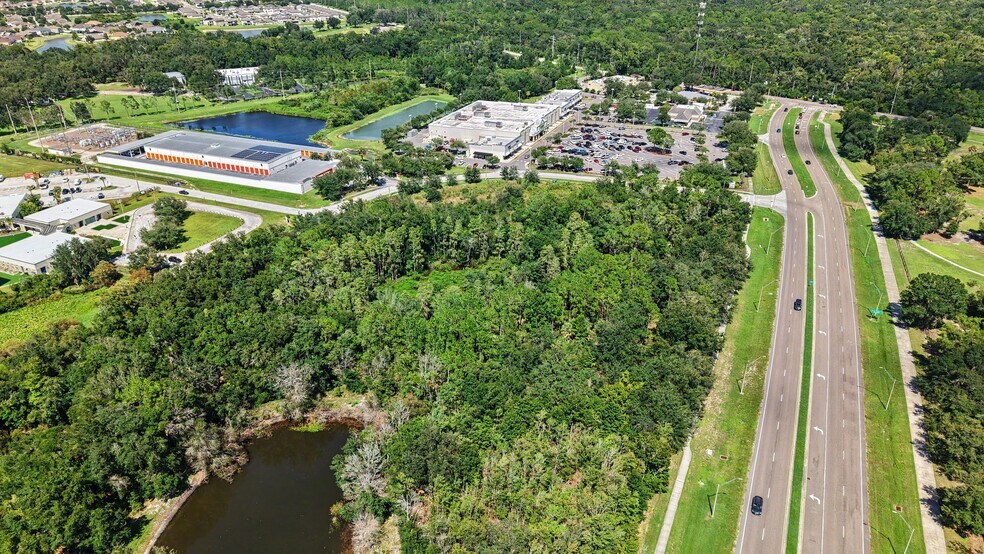 More Photos Of 18202 Meadows rd, Tampa Land For Sale