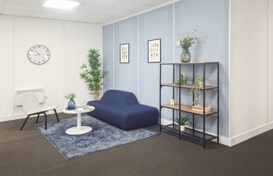 More Photos Of 1020 E Lincolnway, La Porte Coworking Space