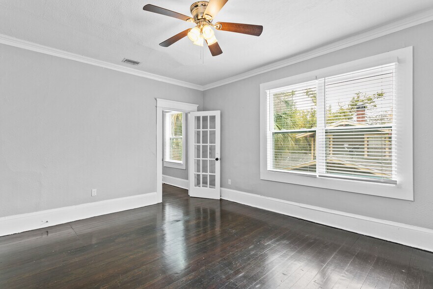 More Photos Of 1720 W Hills Ave, Tampa Apartments For Sale