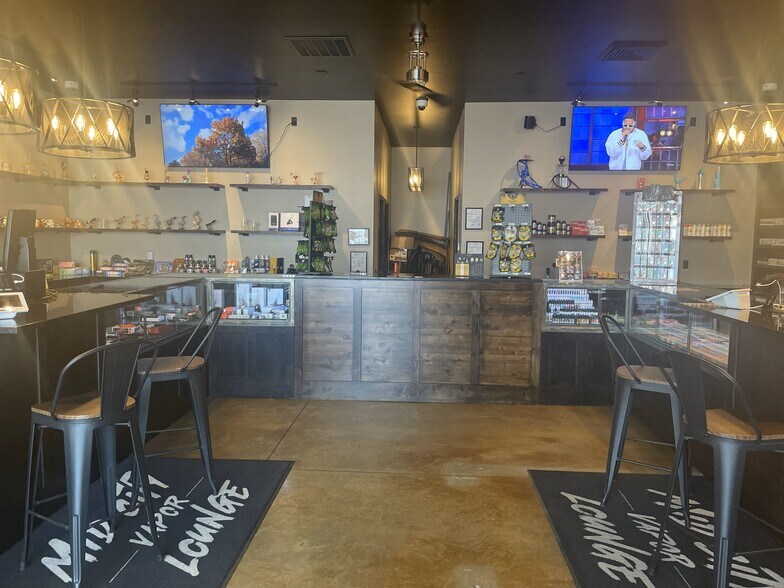 More Photos Of 869 S Turf Farm Rd, Payson Restaurant For Sale