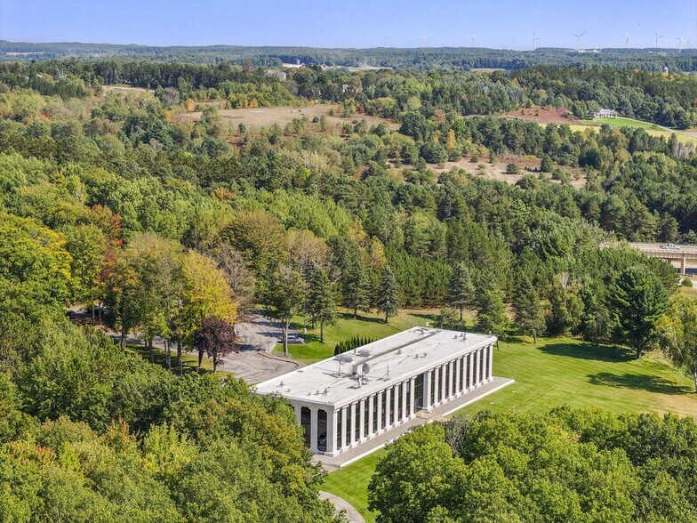 More Photos Of 1 Broadcast Way, Cadillac Medical For Sale