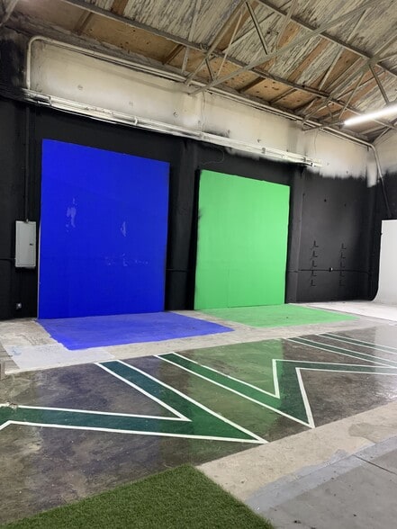 More Photos Of 1275 Pryor Rd SW, Atlanta Warehouse For Lease