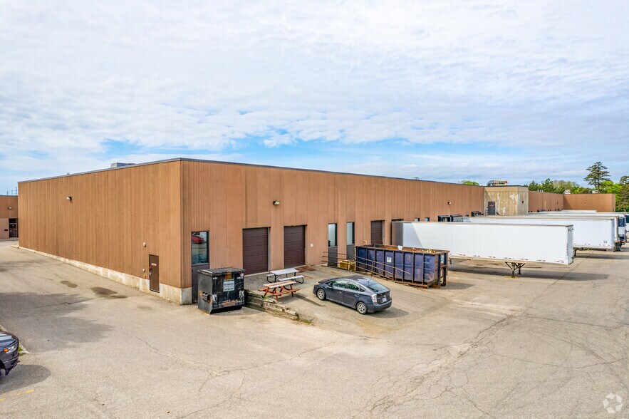 More Photos Of 1285 Morningside Ave, Toronto Warehouse For Lease