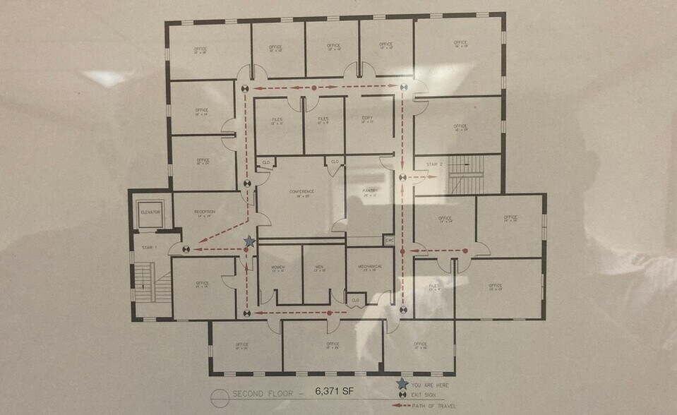 More Photos Of 1900 John Hanson Ln, Oxon Hill Bank For Lease
