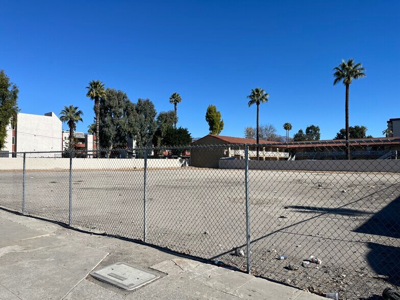 More Photos Of 539 N H St, San Bernardino Fast Food For Sale