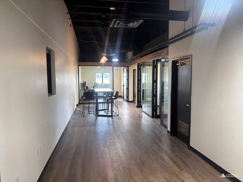 More Photos Of 3801 Canal Dr, Fort Collins Distribution For Lease