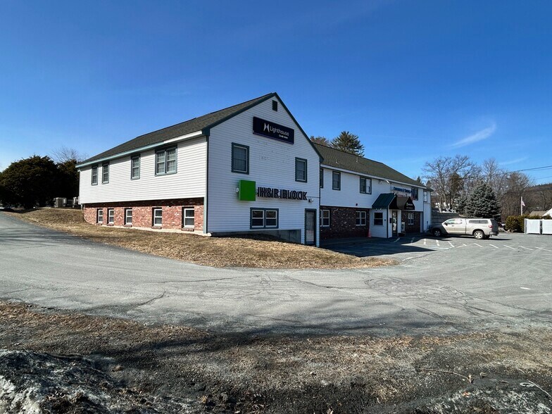 More Photos Of 199 Heater Rd, Lebanon Storefront For Sale