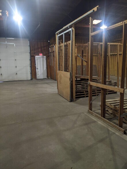 More Photos Of 161 Westland Dr, Bad Axe Warehouse For Lease