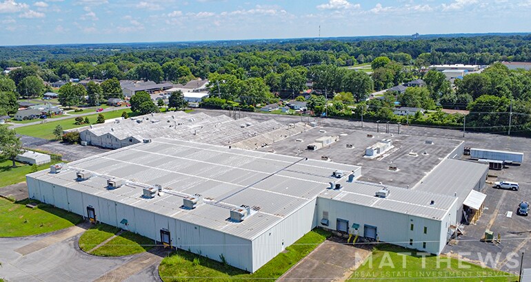 More Photos Of 301 Robey St, Franklin Warehouse For Lease