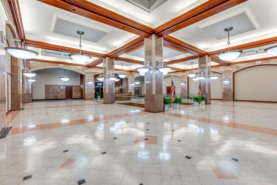 More Photos Of 222 S Main St, Akron Office For Lease