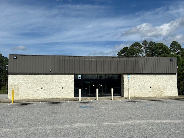 More Photos Of 941 S Governor Williams Hwy, Darlington Freestanding For Lease