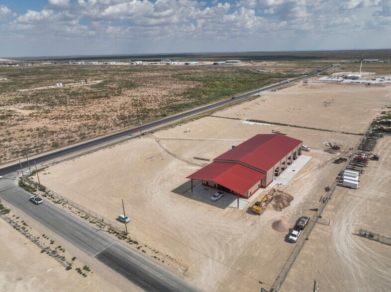 More Photos Of 16511 W Basin St, Odessa Industrial For Lease