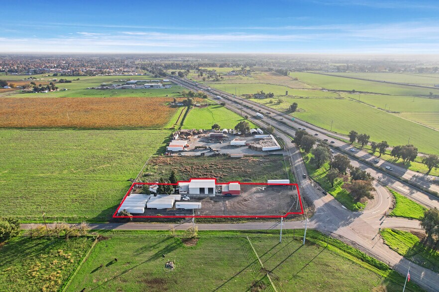 More Photos Of 10150 Mingo Rd, Galt Warehouse For Lease
