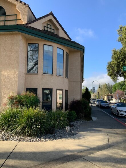 More Photos Of 480 St John St, Pleasanton Office For Lease