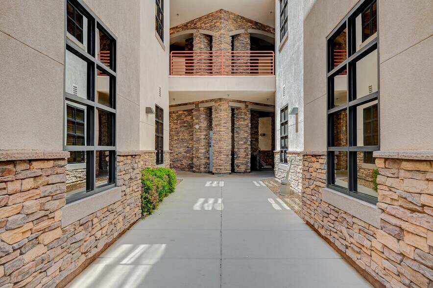 More Photos Of 1358 Paseo Verde St, Henderson Medical For Sale