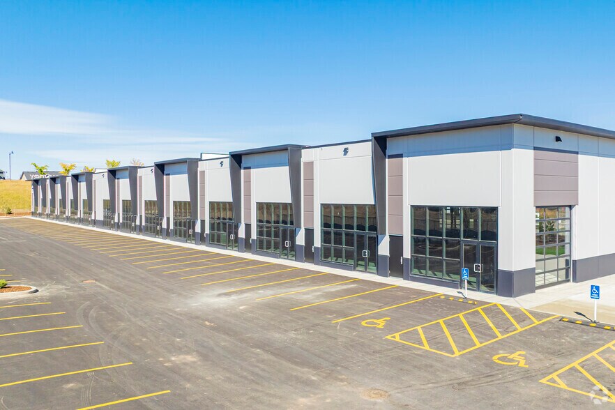 Primary Photo Of 9 Southbank Cres, Okotoks Flex For Sale