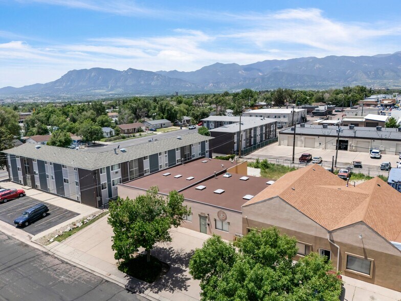 More Photos Of 302 Tia Juana St, Colorado Springs Light Distribution For Lease