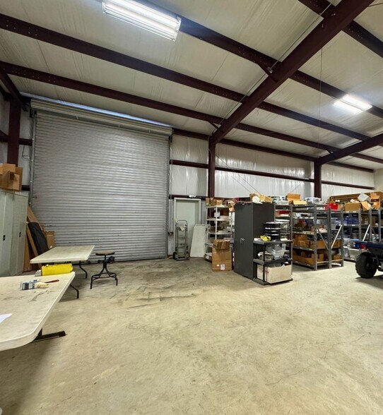 More Photos Of 2760 Osborn Ln, Bryan Flex For Sale