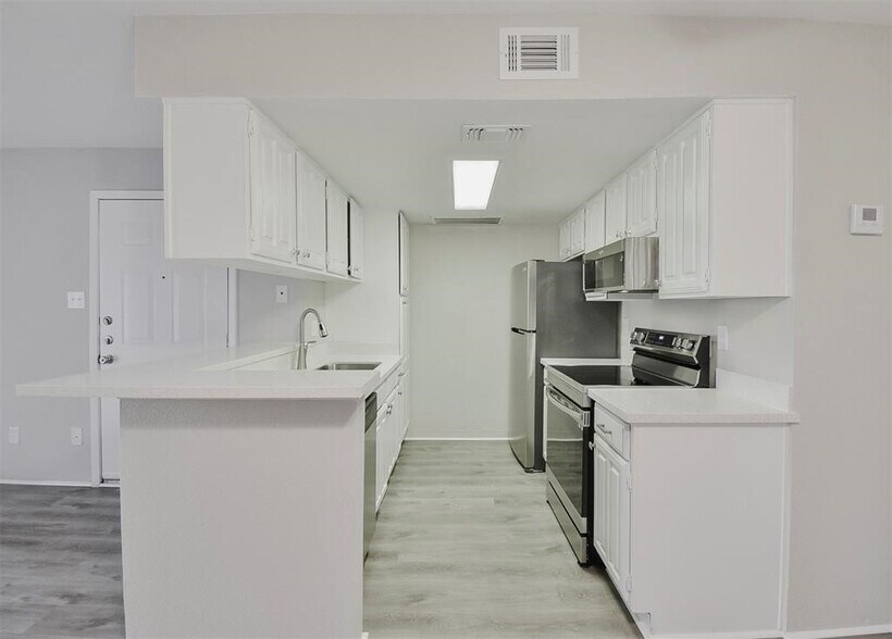 More Photos Of , Houston Multifamily For Sale