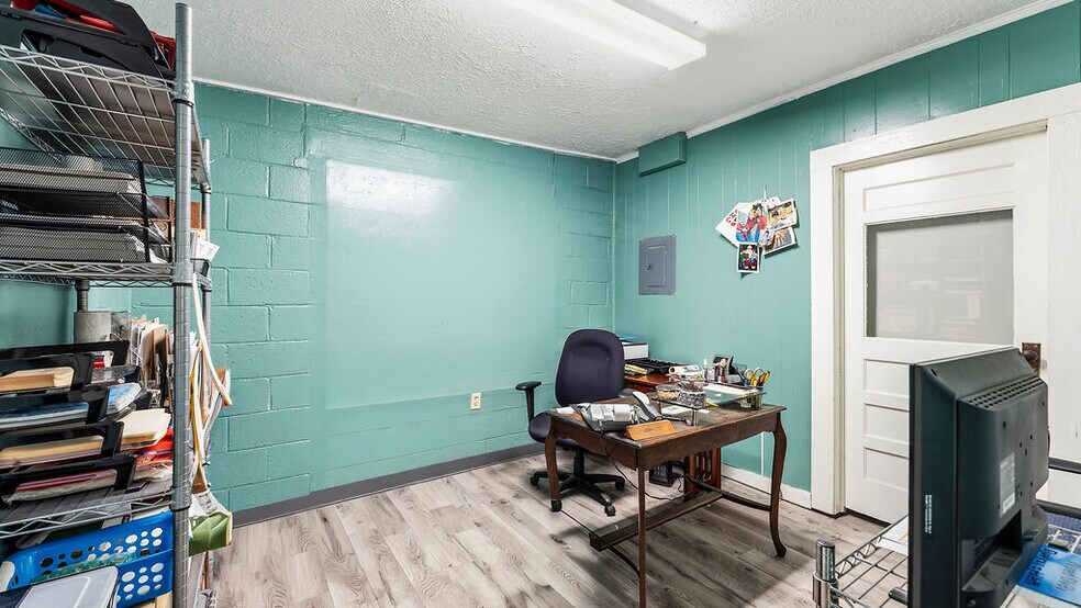 More Photos Of 65 W Main St, Farmington Freestanding For Sale