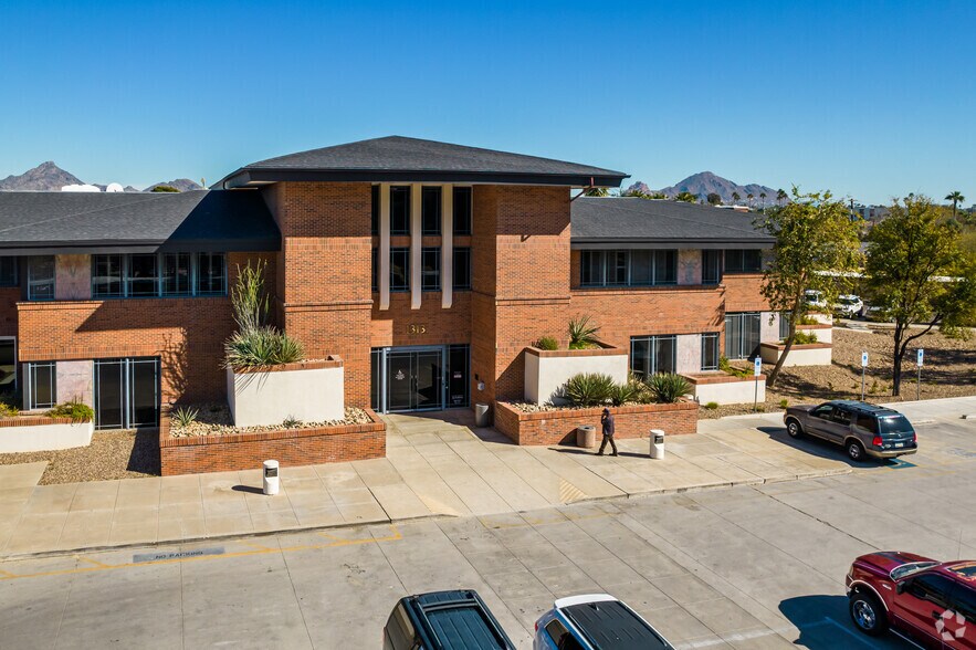 More Photos Of 1313 E Osborn Rd, Phoenix Medical For Lease