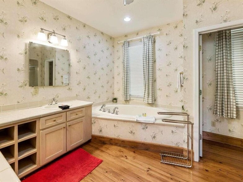 More Photos Of 366 Paradise Rd, Blairsville Winery Vineyard For Sale