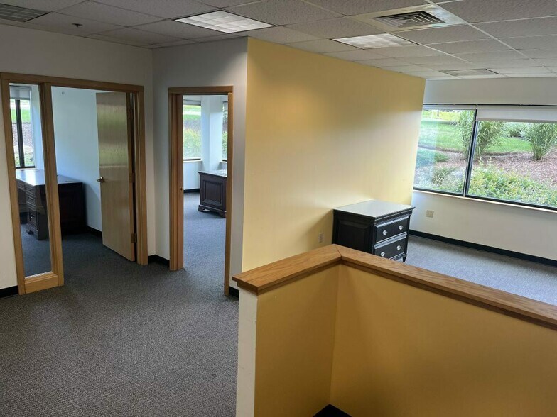 More Photos Of 35 Braintree Hill Office Park, Braintree Office For Lease