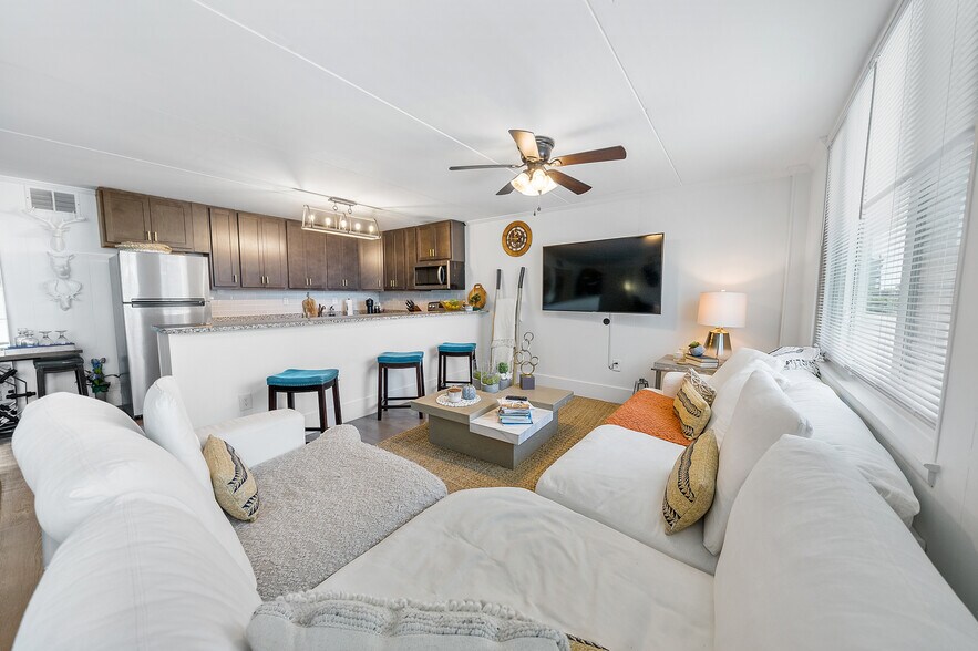 More Photos Of 480 Santa Rosa Blvd, Fort Walton Beach Apartments For Sale