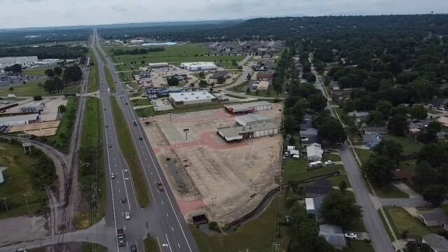 More Photos Of 8200 S US-71 Hwy, Fort Smith Auto Dealership For Sale