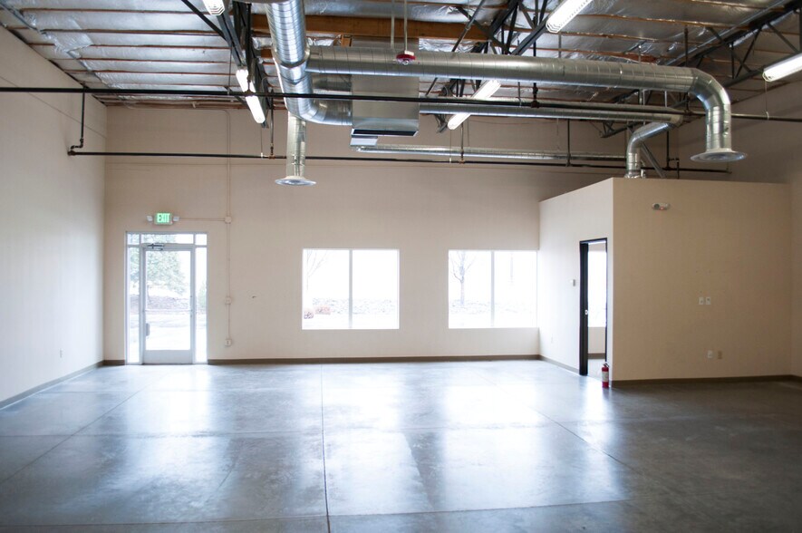 More Photos Of 1140 Financial Blvd, Reno Unknown For Lease
