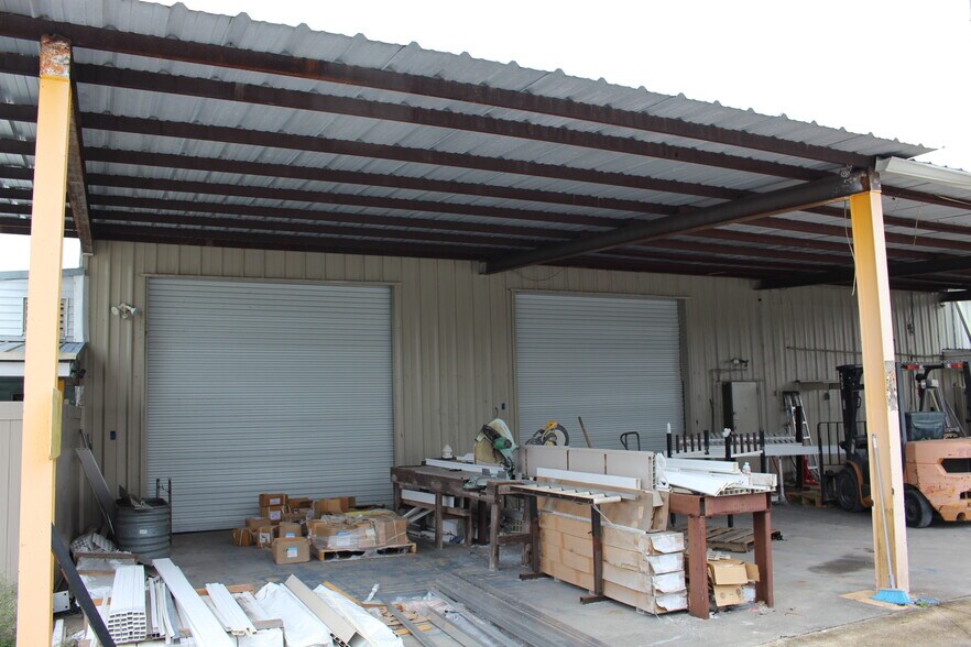 More Photos Of 1500 Grand Caillou Rd, Houma Light Distribution For Sale