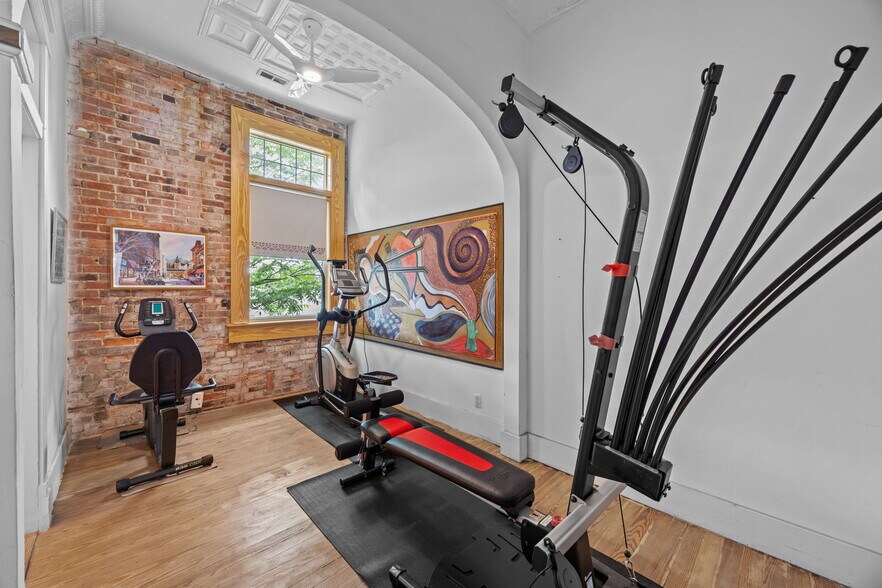 More Photos Of 4096 West Ave, Ayden General Retail For Sale