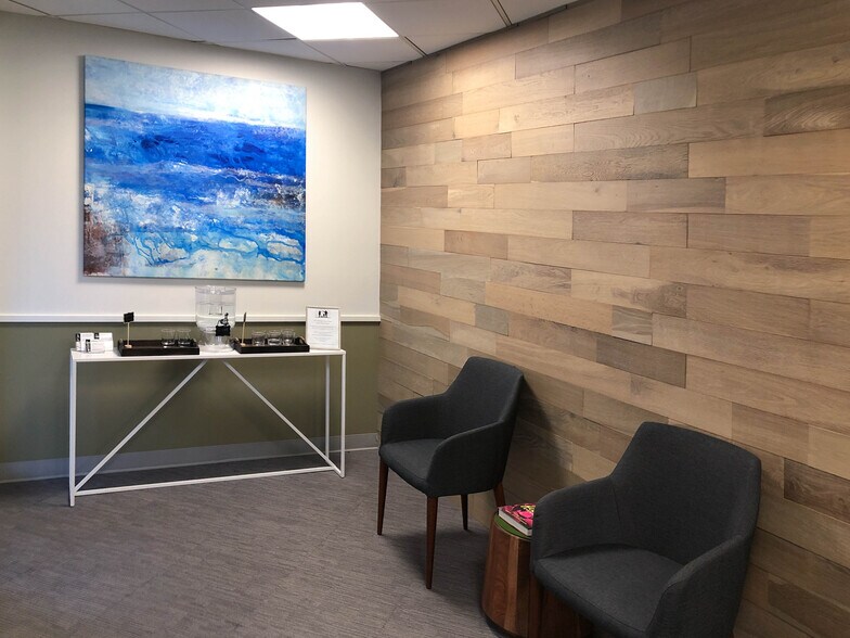 More Photos Of 300 Tamal Plz, Corte Madera Office For Sale