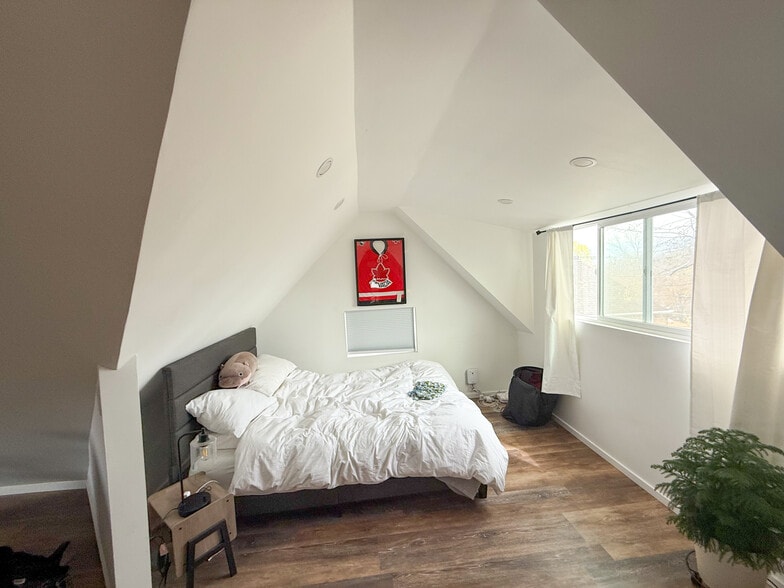 More Photos Of 1570 Saint Paul St, Denver Apartments For Sale