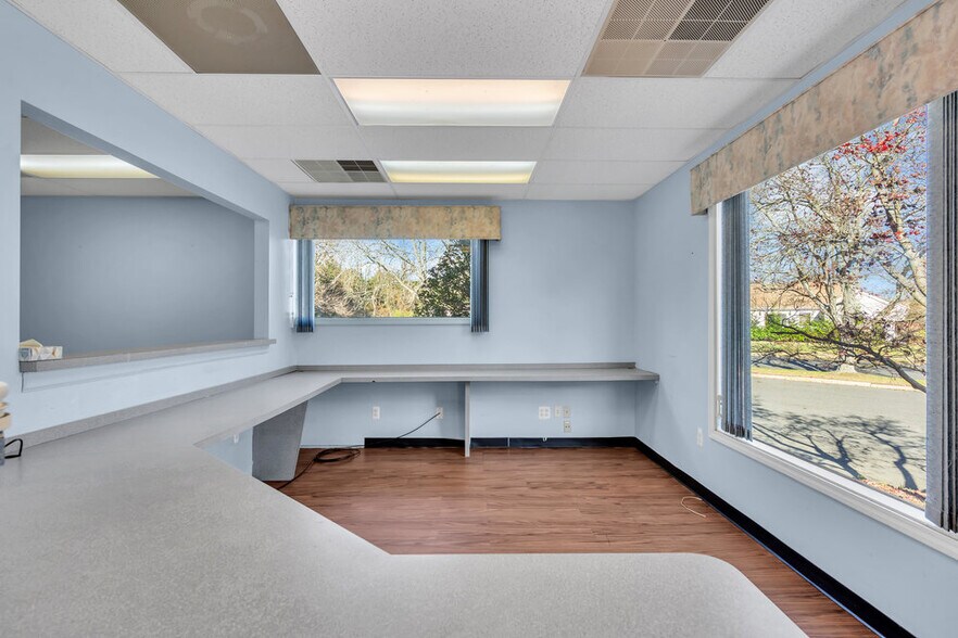 More Photos Of 1 Dag Hammarskjold Blvd, Howell Medical For Lease