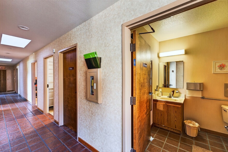 More Photos Of 11080 Commercial Pky, Castroville Warehouse For Sale