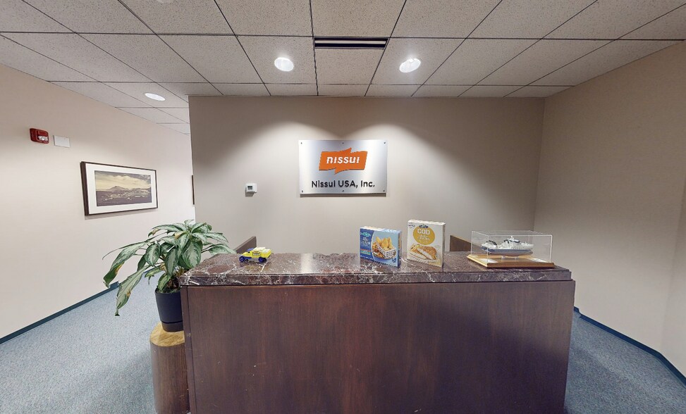 More Photos Of 15400 NE 90th St, Redmond Office For Lease