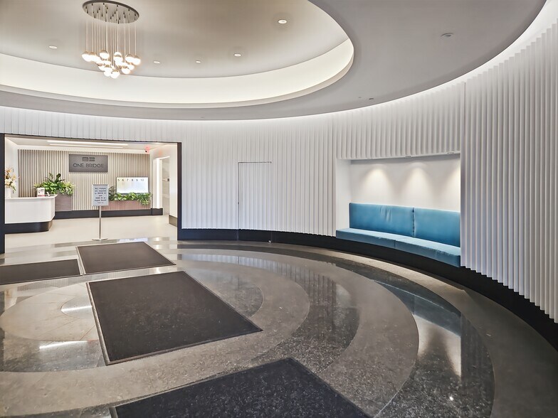 More Photos Of 1 Bridge Plz N, Fort Lee Coworking Space