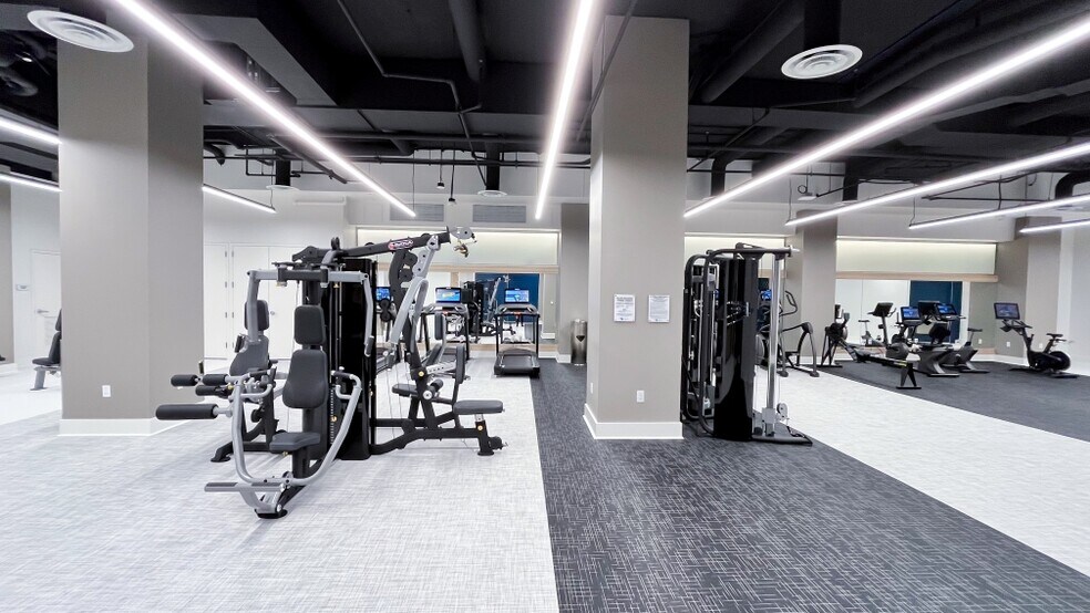 More Photos Of 1025 Connecticut Ave NW, Washington Office For Lease