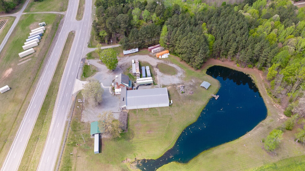 More Photos Of 6663 Highway 58, Buffalo Junction Storefront Retail Office For Sale