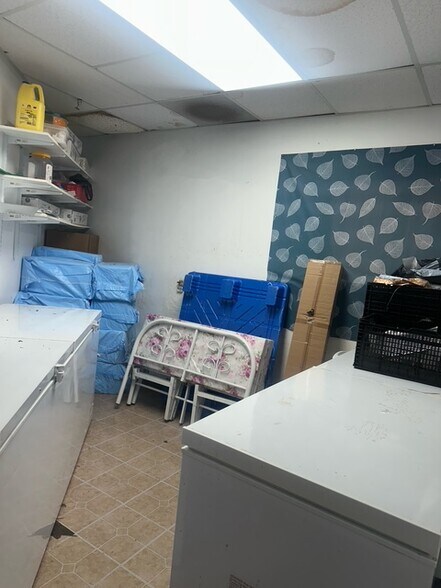 More Photos Of 7107 E Main St, Reynoldsburg Freestanding For Lease