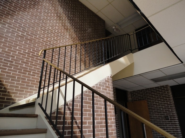 More Photos Of 2981 Church St, East Point Medical For Sale